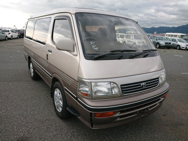 Japanese van Toyota quality excellent maintenance long reliable engine life 25 year rule export USA America Canada UK Europe