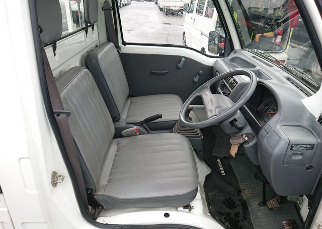 Subaru Sambar 4WD Mini Truck