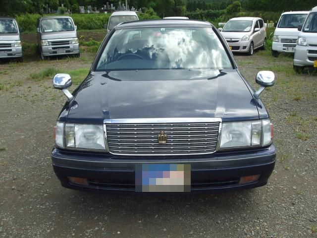 S150 Toyota Crown Front