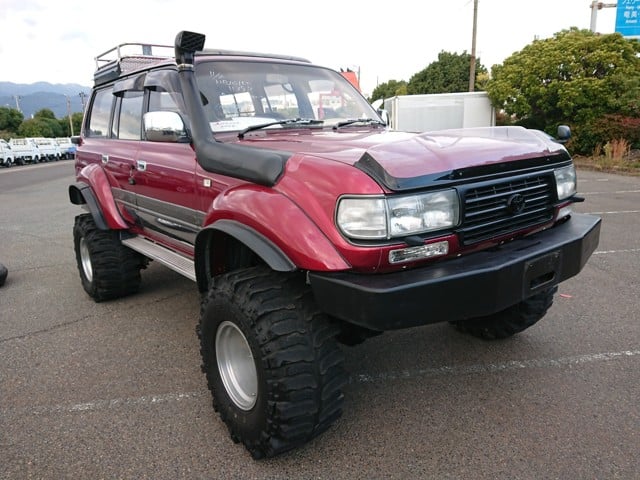Diesel Tough JDM 4wd custom parts modified 25 years old import export japan auctions