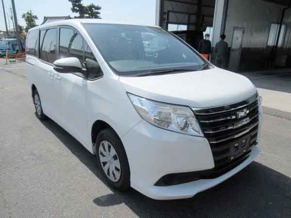 auction car in japan, auto japan cars, buy a car from japan, auto parts from japan, Toyota Noah, van, people carrier, mpv