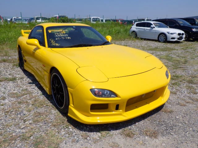 Mazda, RX 7, Mazda RX 7, rotary engine, yellow car, sports car, importing a car from Japan, buy a car from Japan, export a car from Japan, Japan car auction, Japan Car Direct