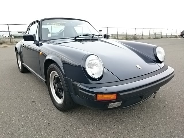 911-1987 exterior