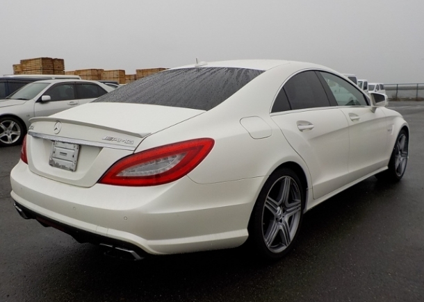Мерседес cls 63 2011