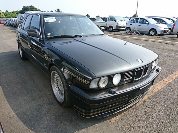 High performance BMW 5 series E34 excellent condition cheap price 535i E28 import