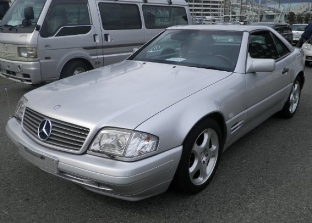 Mercedes Benz SL500, silver metallic finish,aluminum wheels, great condition, Japanese used car auction