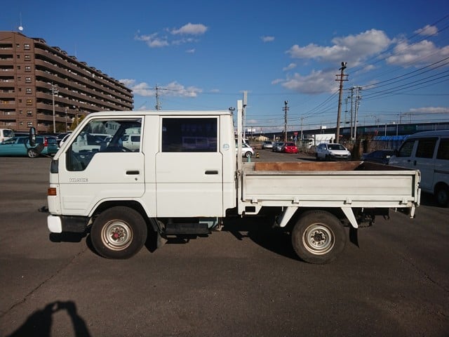 Work truck cabin 4wd diesel work horse low cost car for sale in japan buy today from auto used car auctions shipped import export direct