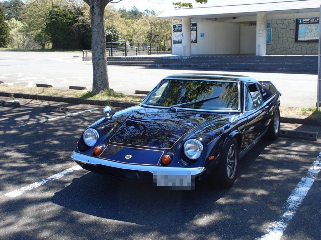 Restored Lotus Europa Series 2 in Japan for test drive by Japan Car Direct