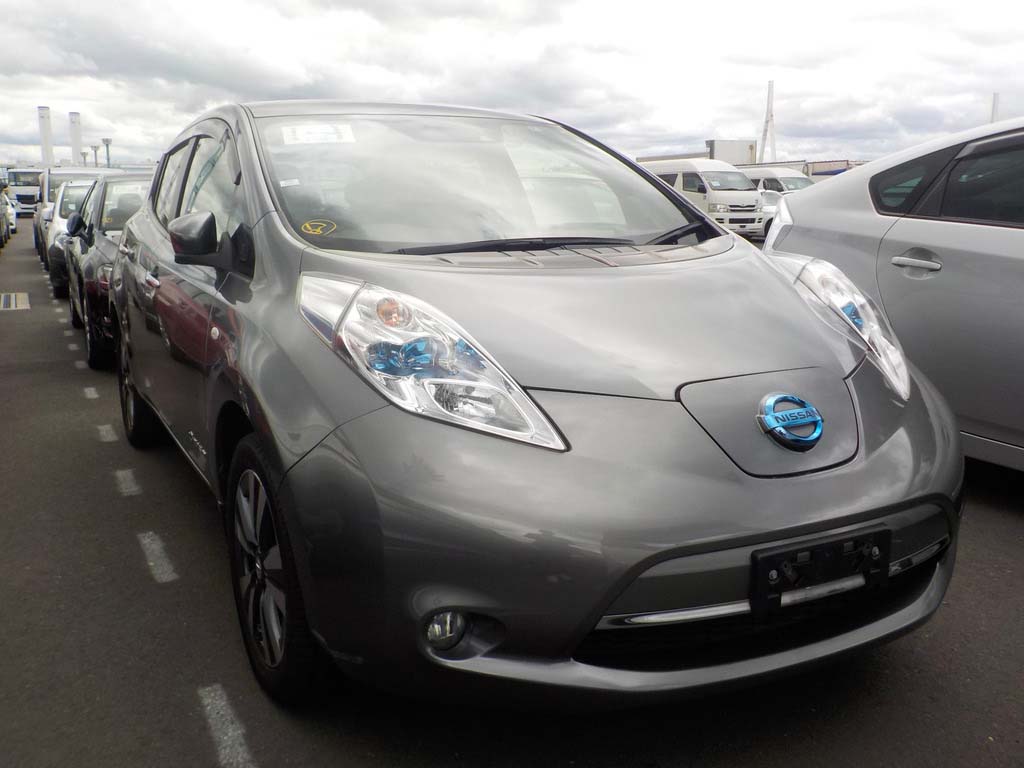 Nissan Leaf, Nissan Leaf specs, best electric car, electric vehicle, importing a car from Japan, buy a car from Japan, direct import from Japan, JDM, Japan Car Direct