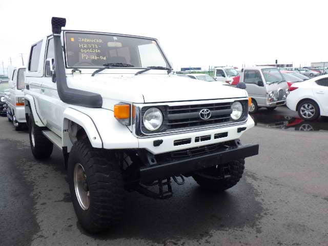 Toyota Land Cruiser, 4x4, classic 4x4, car snorkel, importing a car from Japan, buy a car from Japan, import a car from Japan, JDM, Japan Car Direct