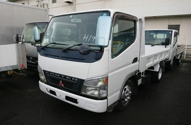 1-2006-Mitsubishi-Canter-Dump-Truck.-Best-2-3-ton-Dump