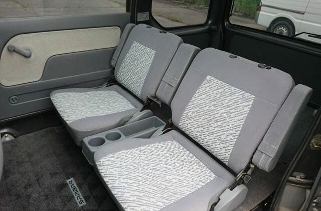 14-Subaru-Sambar-Diaz-rear-seats-clean-cup-holders-fold-down-640x456