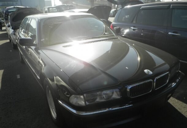 1997-BMW-L7-front-left