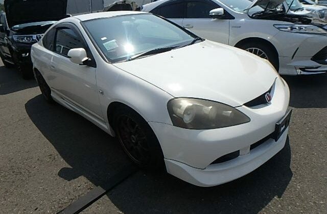 3-Honda-Integra-Type-R-DC-5-chassis.-Clean-used-Integra-from-Japan-self-import-via-JCD-640x456