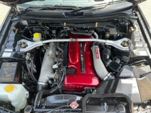 Nissan Skyline engine bay