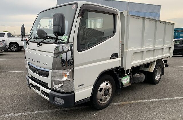 Mitsubishi Canter Truck, Buy Mitsubishi Canter Japan, Used Fuso Truck, Japan Truck Auction, Mitsubishi Fuso Canter, Reliable Work Truck Japan, Canter Commercial Vehicle, Export Canter from Japan, Heavy-Duty Japanese Truck, Japan Car Direct