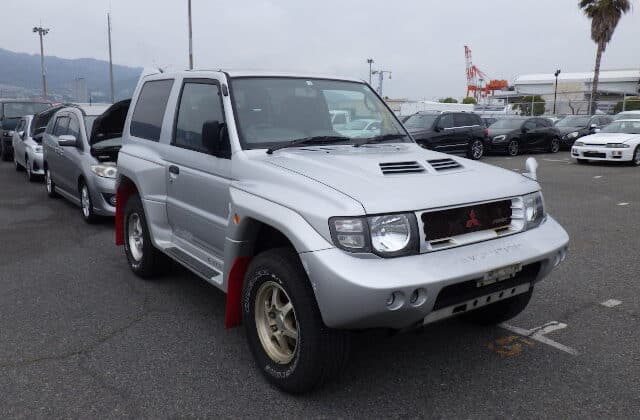 Mitsubishi Pajero Evolution, JDM Rally SUV, Dakar Winner Pajero, Pajero Evo Japan Import, Rare Mitsubishi SUV, 4WD Performance Japan, Pajero Evolution Collectors Car, Japanese Domestic Market SUV, Pajero Evo Export, Japan Car Direct