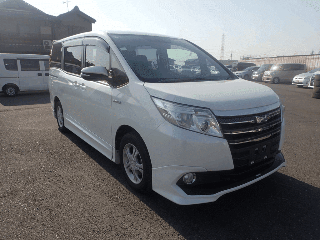 Toyota Noah, Japanese Family Van, Used Toyota Noah, Hybrid MPV Japan, Buy Toyota Noah Online, Reliable Japanese Minivan, Japan Car Export, Spacious Japanese Van, Import Toyota Noah, Japan Car Direct