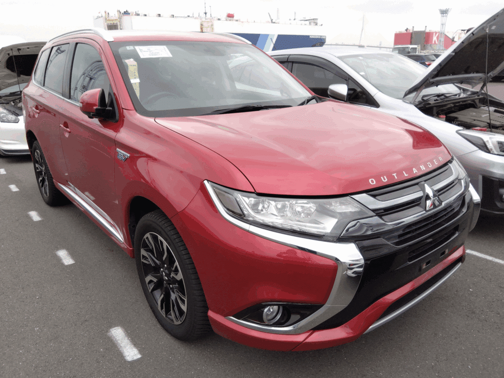 Mitsubishi Outlander PHEV, JDM SUV, Japanese Hybrid SUV, Buy Mitsubishi Outlander, Import SUV From Japan, Japanese Family Car, Used Mitsubishi Outlander, Japan Car Auctions, Hybrid Car Japan, Japan Car Direct