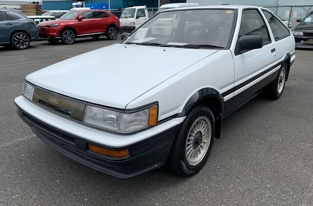 Toyota Corolla Levin AE86 (09 Jul 2025) Toyota Corolla Levin, AE86 Levin, White Toyota Levin, JDM Sports Car, Used Toyota Levin Japan, Buy AE86 Levin, Import Toyota Levin, Japanese Classic Car, Toyota Levin Auction, Japan Car Direct