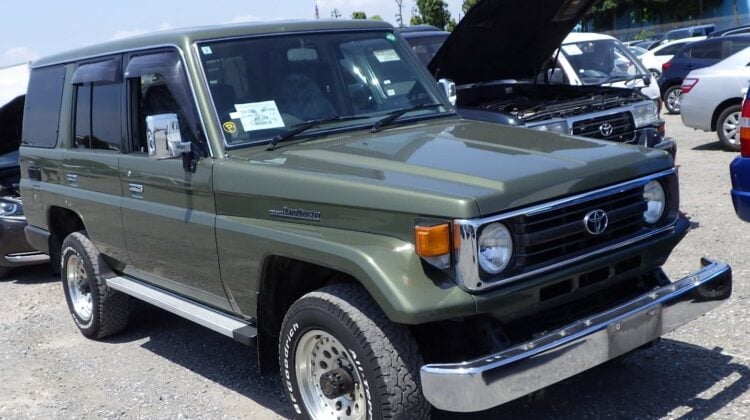 Toyota Land Cruiser, Green Land Cruiser, Used Land Cruiser Japan, JDM 4x4 SUV, Buy Toyota Land Cruiser, Import Land Cruiser, Japanese Off Road SUV, Land Cruiser Auction, Toyota 4WD Export, Japan Car Direct