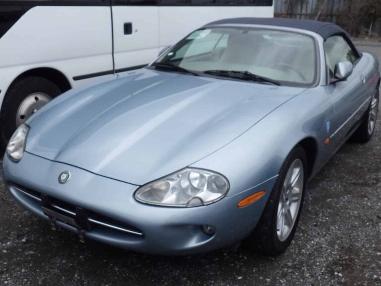 Jaguar XK8, Classic Jaguar Convertible, British Luxury Cars, Used Jaguar XK8, Import Jaguar From Japan, JDM Luxury Imports, European Cars Japan, Japan Car Auctions, Buy Cars From Japan, Japan Car Direct