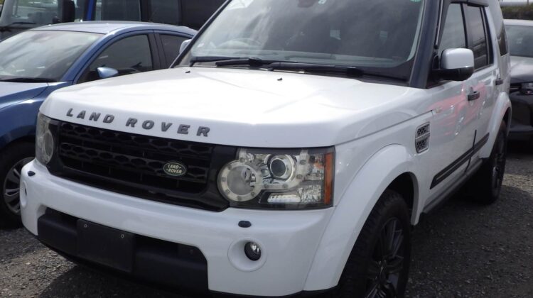 Land Rover Discovery 4 (10 Oct 2025) Land Rover Discovery 4, British SUV Japan, Used Land Rover Discovery, Off Road SUV Japan, Import Land Rover From Japan, European Cars Japan, Adventure SUVs, Japan Car Auctions, Buy Cars From Japan, Japan Car Direct