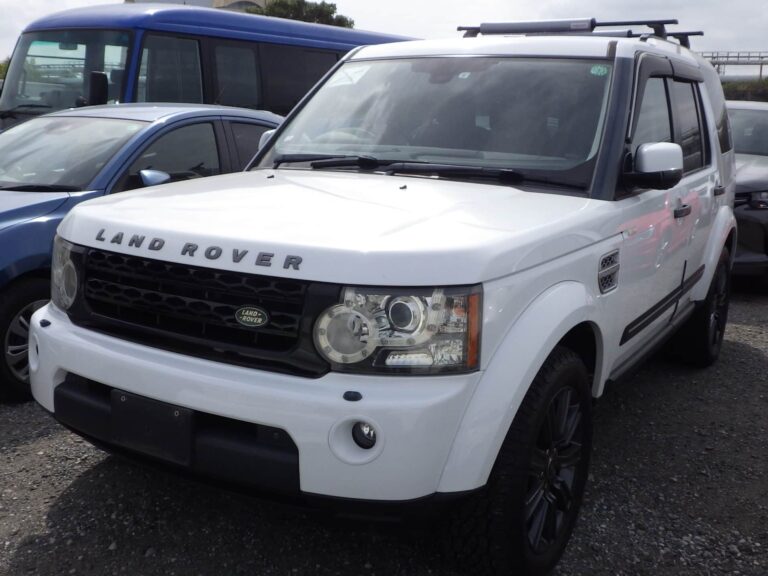 Land Rover Discovery 4, British SUV Japan, Used Land Rover Discovery, Off Road SUV Japan, Import Land Rover From Japan, European Cars Japan, Adventure SUVs, Japan Car Auctions, Buy Cars From Japan, Japan Car Direct