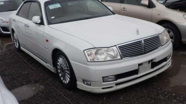 Nissan Cedric, Classic Nissan Sedan, VIP Style JDM, Luxury Cars From Japan, Used Nissan Cedric, Import Nissan From Japan, Japanese Luxury Sedans, Japan Car Auctions, Buy Cars From Japan, Japan Car Direct