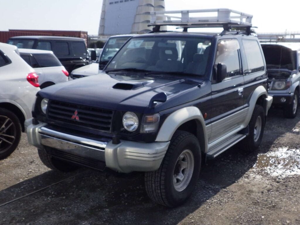 Mitsubishi Pajero, Full Size SUV, Off Road Model, Used Pajero Import, 4x4 Market, Japan Car Auctions, Adventure Buyers, Rugged SUV Export, Pajero Market, Japan Car Direct