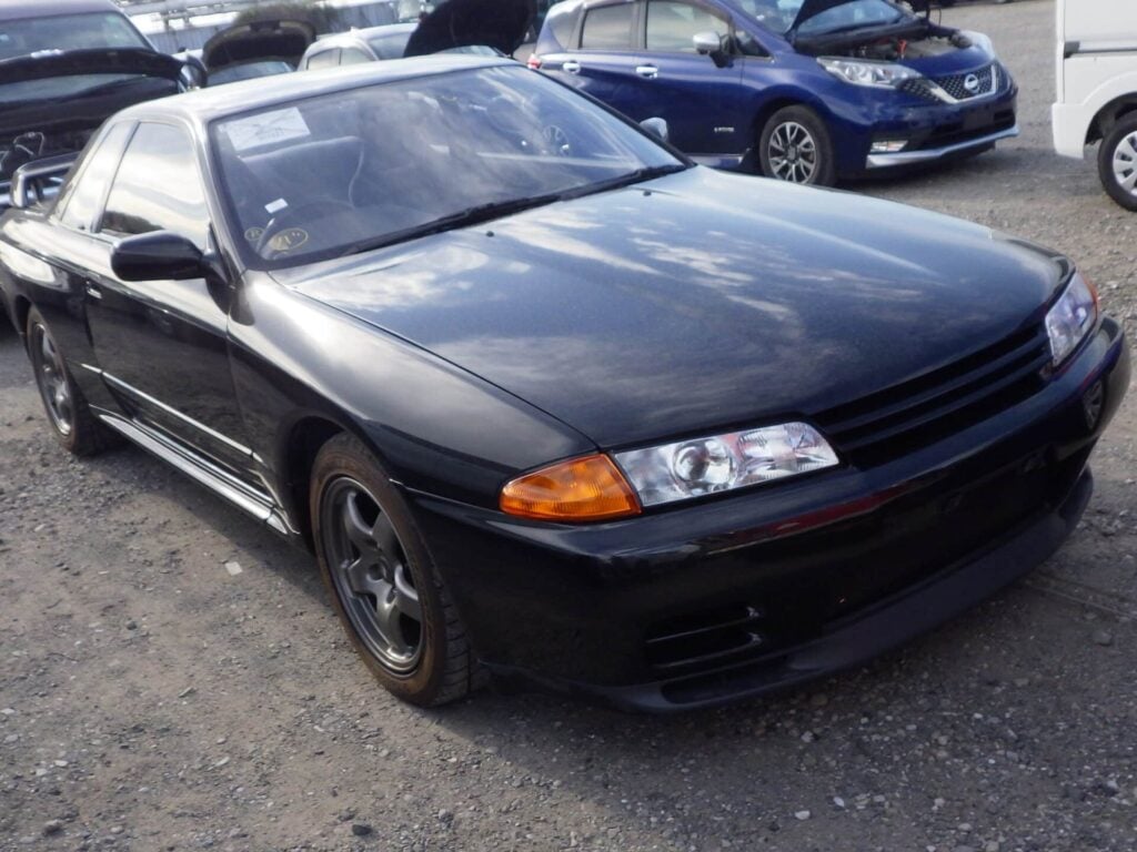 Nissan Skyline GTR, R32 GTR, JDM Performance, Classic Sports Car, Collector GTR, Japan Car Auctions, Skyline Import, Performance Market, GTR Buyers, Japan Car Direct