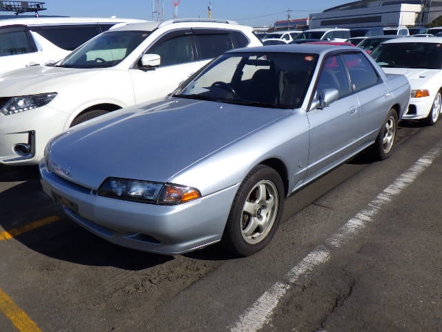 Nissan Skyline, Used Nissan Skyline, JDM Nissan Skyline, Nissan Skyline R32 Sedan, Nissan Skyline R32 Silver, Japan Used Car Auctions, Skyline Import From Japan, Used Cars Export Japan, Export Cars From Japan, Japan Car Direct, ER32, GTS