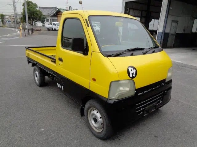Suzuki Carry kei truck exported