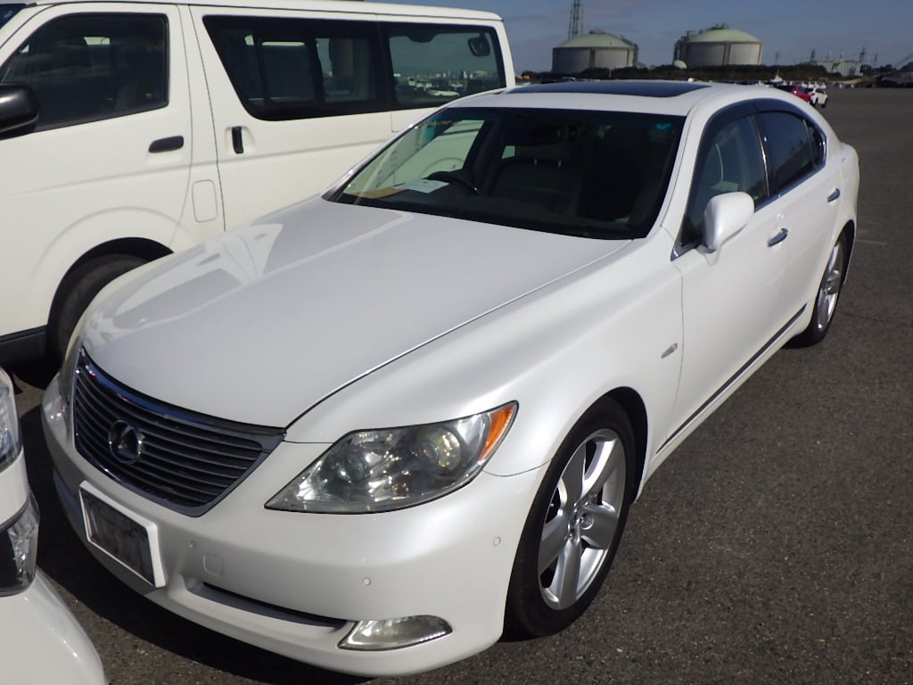 Lexus LS460, Used Lexus LS460, Lexus LS460 White, Lexus LS460 Sunroof, Japan Used Car Auctions, LS460 Import From Japan, Used Cars Export Japan, Export Cars From Japan, Japanese Car Export Service, Japan Car Direct