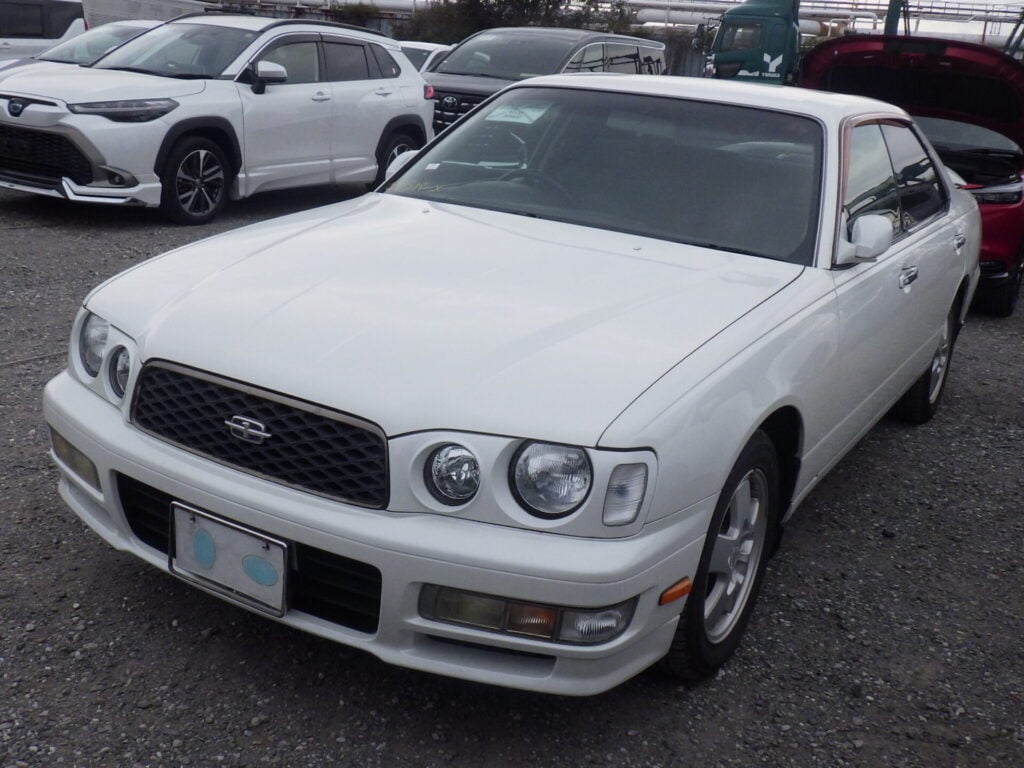 Nissan Gloria For Sale, JDM Nissan Gloria, Used Nissan Gloria Export, Nissan Gloria Import, Gloria Auction Japan, Classic Japanese Sedan, Y34 Gloria, Nissan Gloria Specs, Buy JDM Classic Sedan, Japan Car Direct