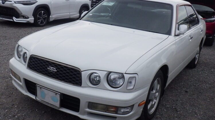 Nissan Gloria For Sale, JDM Nissan Gloria, Used Nissan Gloria Export, Nissan Gloria Import, Gloria Auction Japan, Classic Japanese Sedan, Y34 Gloria, Nissan Gloria Specs, Buy JDM Classic Sedan, Japan Car Direct