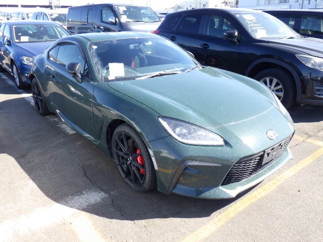 Toyota GR86, Used Toyota GR86, JDM Toyota GR86, Toyota GR86 Dark Green, Toyota GR86 Black Wheels, Japan Used Car Auctions, GR86 Import From Japan, Used Cars Export Japan, Export Cars From Japan, Japan Car Direct